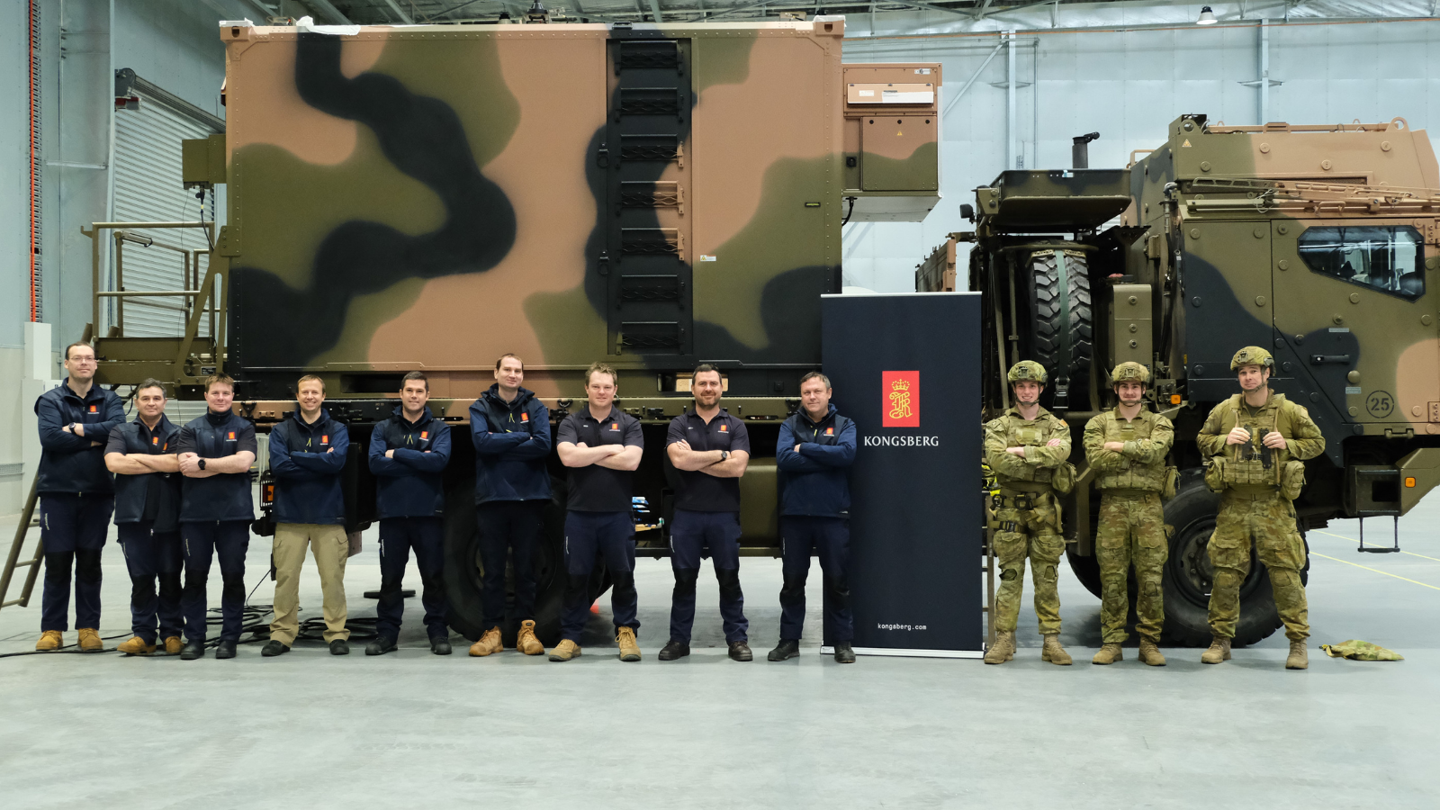 Kongsberg Defence Australia & soldiers from 16 Regiment, Royal Australia Artillery